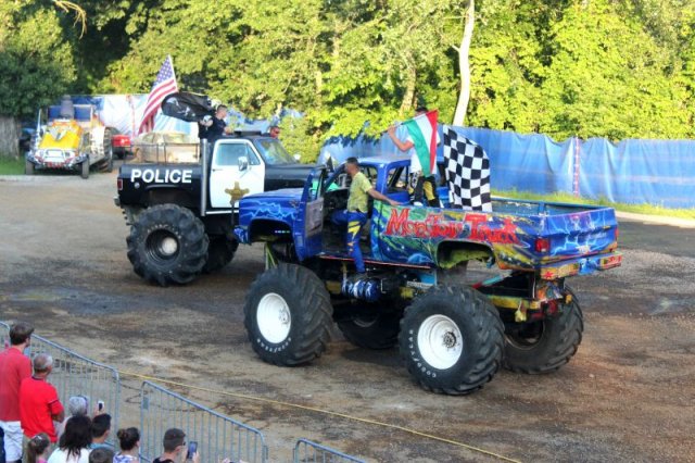 "Monster Truck" Kaszkadőr Show