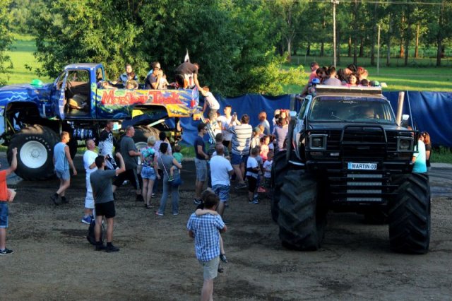 "Monster Truck" Kaszkadőr Show