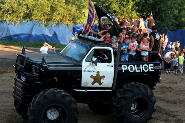 "Monster Truck" Kaszkadőr Show