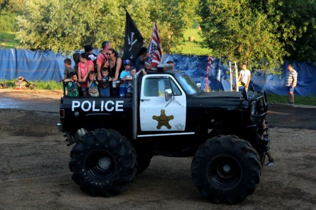 "Monster Truck" Kaszkadőr Show