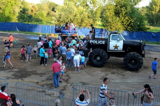 "Monster Truck" Kaszkadőr Show