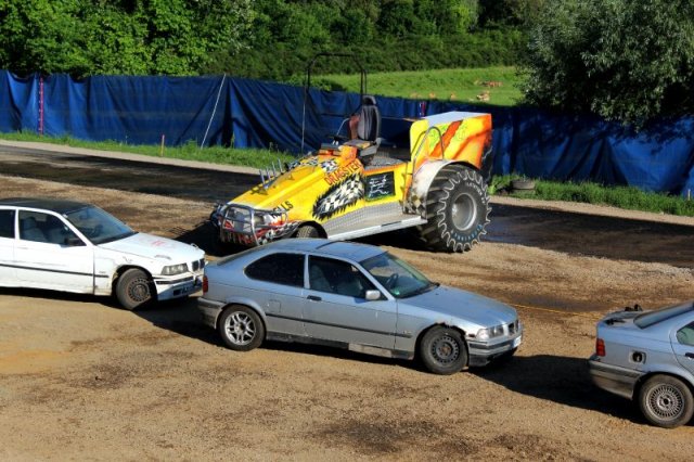 "Monster Truck" Kaszkadőr Show